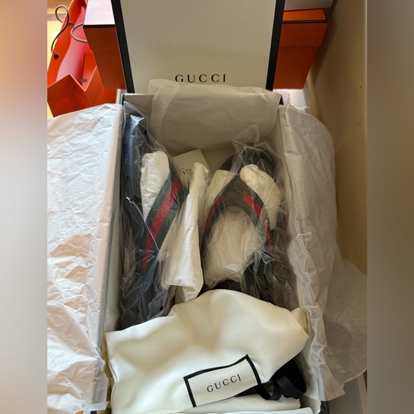 Brand New Men’s Gucci Black and Green Red Stripe Sandals - Picture 5 of 5